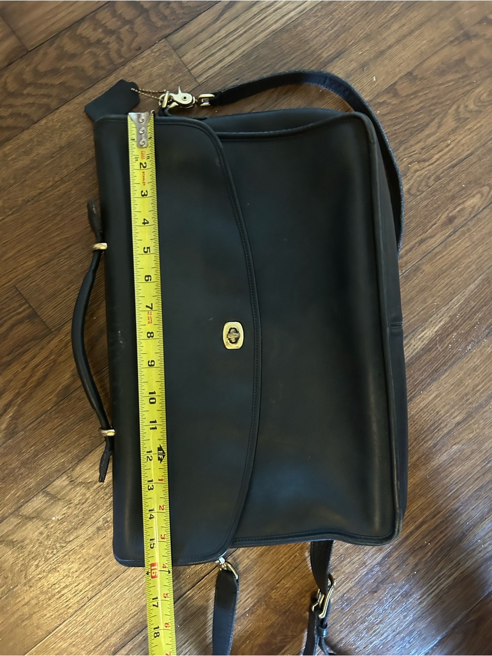 Coach Black Leather Briefcase with Gold Hardware Vintage - Picture 6 of 10